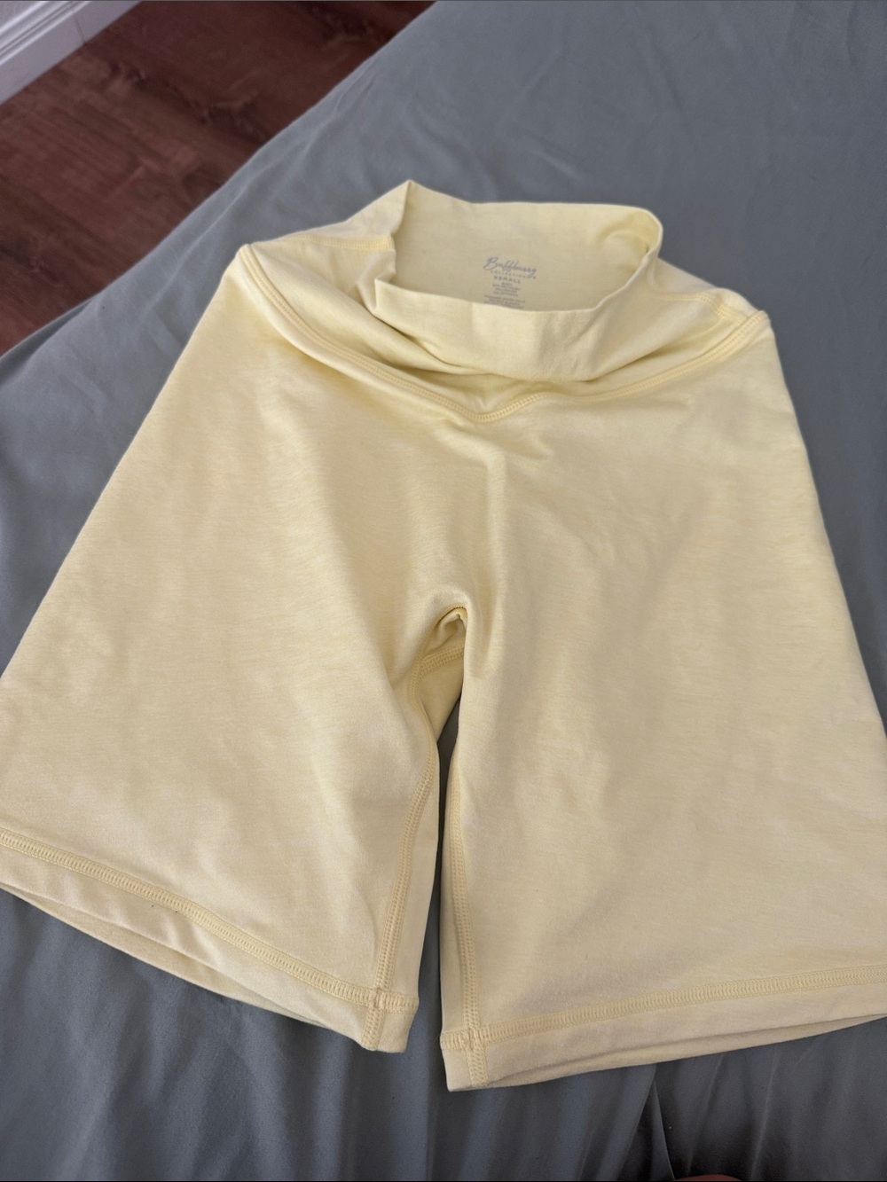 BuffBunny High-Rise Biker Shorts - Pale Yellow